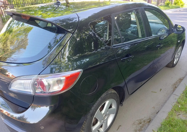 Mazda 3 cena 14950 przebieg: 215000, rok produkcji 2009 z Kalisz małe 67